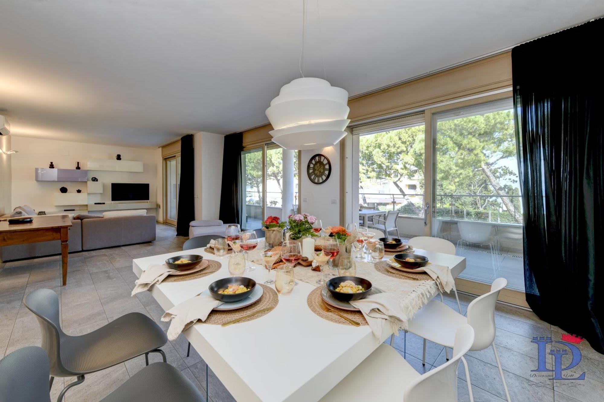 דסנזאנו דל גארדה Desenzanoloft Official Partner Marriott Homes & Villas - Oscar Luxury Suite מראה חיצוני תמונה
